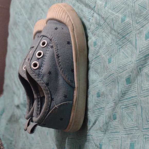 !Must Bundle!📦 Cat and jack shoes - Picture 3 of 6